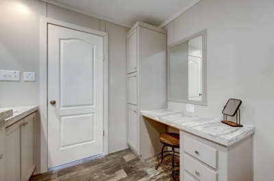 Photo 2 of 12 of home located at 7601 Daffan Lane #310 Austin, TX 78724