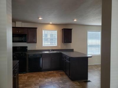 Mobile Home at 1133 Chateau Monroe, MI 48161