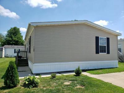 Photo 5 of 5 of home located at 1133 Chateau Monroe, MI 48161