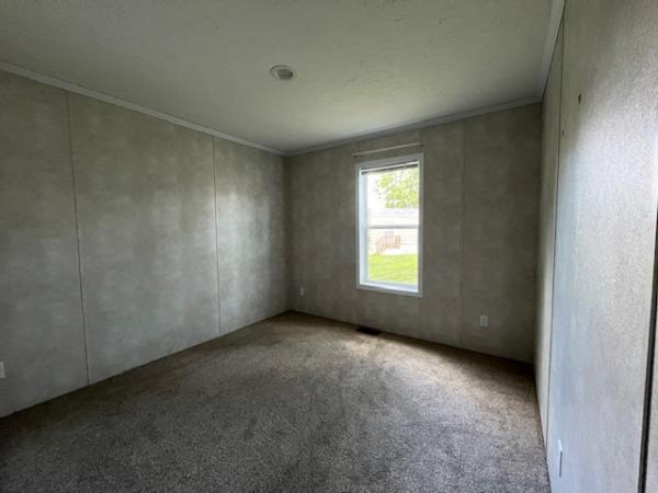 2021 FAIRMONT HOMES 430IN28483A  Home