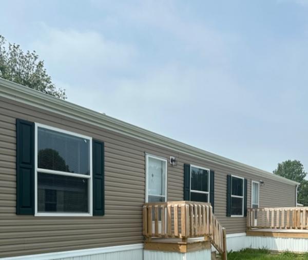2022 Fairmont 207 430IN28483A  Home
