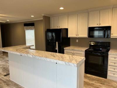 Mobile Home at 124 Autumn Hills Dr. Old Monroe, MO 63369