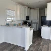 2023 51BBK18522AH23  Home