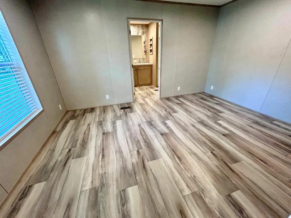 2025 Clayton Homes Inc Blazer Extreme Mobile Home