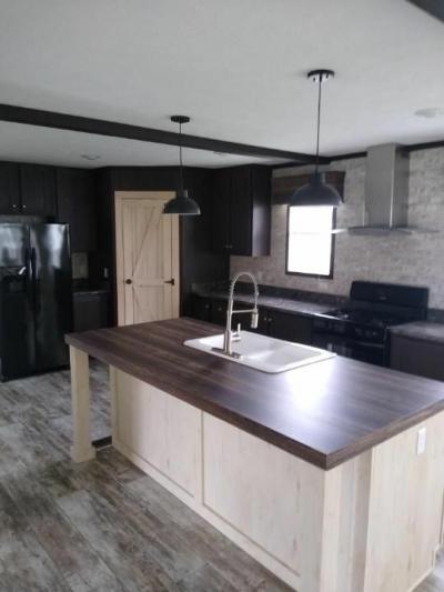 Mobile Home at 518 Elmwood Ln. Lot B127 Columbus, MI 48063