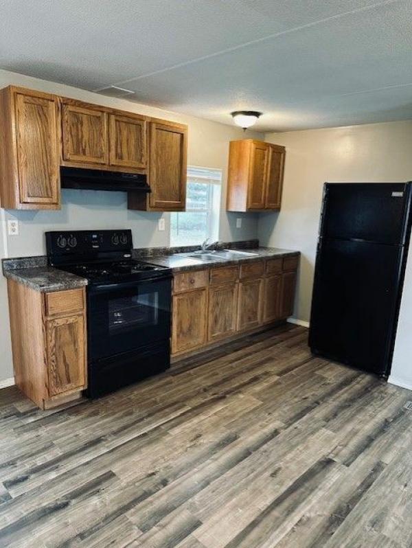 2003 Four Seasons Housing Fortress Mobile Home