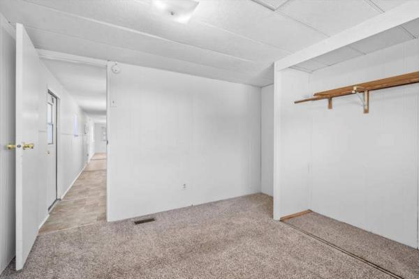 1972 Woodland Manufactured Home