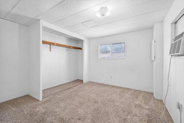 1972 Woodland Manufactured Home
