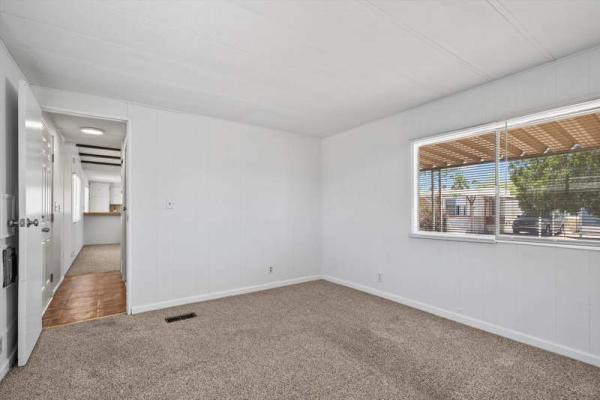 1979 Skyline Manufactured Home