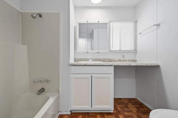 1979 Skyline Manufactured Home