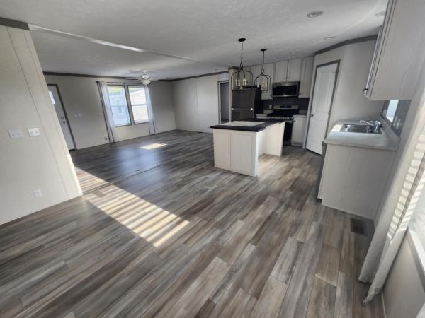 2025 Clayton 5228-5785 Pulse  Home