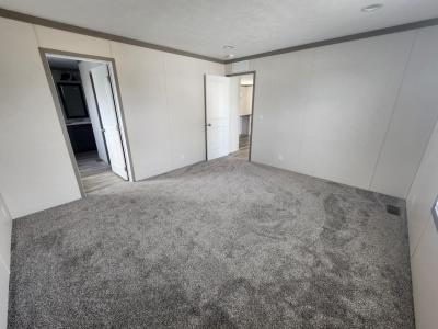 Photo 4 of 8 of home located at 175 N Michigan Ave Lot #163 Coldwater, MI 49036