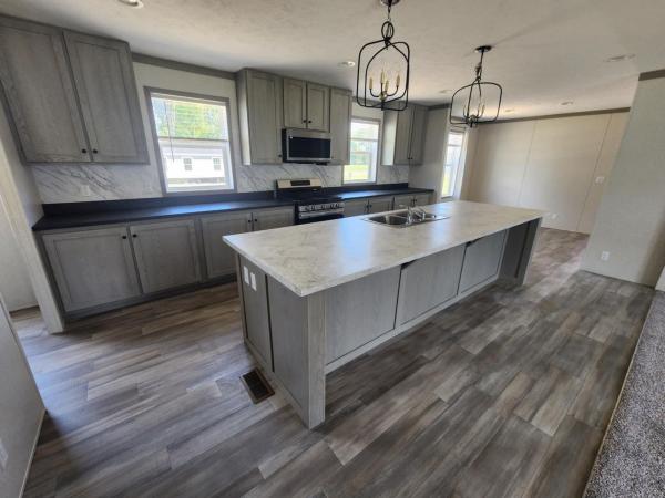 2025 Clayton 5628-5786 Pulse  Home