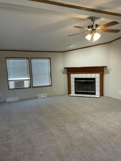 Photo 3 of 15 of home located at 27426 Bordeau #191 Romulus, MI 48174