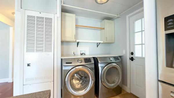 1987 Golden West Homes SEACLIFF  Home