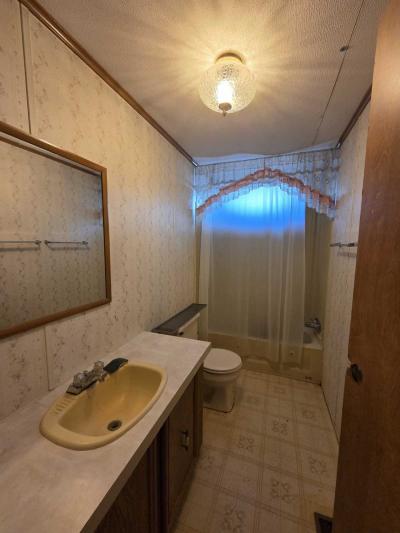 Photo 5 of 10 of home located at 564 Morel Dr. Wixom, MI 48393