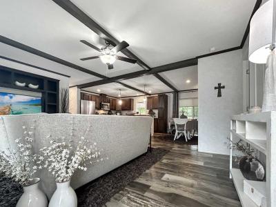 Photo 4 of 49 of home located at 185 Old State Rd. #32A Broadalbin, NY 12025
