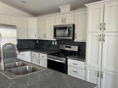 Photo 2 of 14 of home located at 2121 S Pantano Rd #346 Tucson, AZ 85710