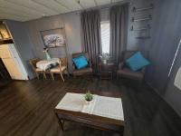 1987 Chaparral Skyline Single one Bedroom Mobile Home