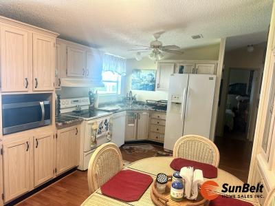 Photo 3 of 19 of home located at 402 Bruce Avenue Wildwood, FL 34785