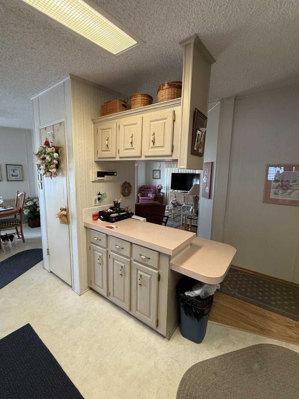 1993 Fleetwood Glenbrook Mobile Home