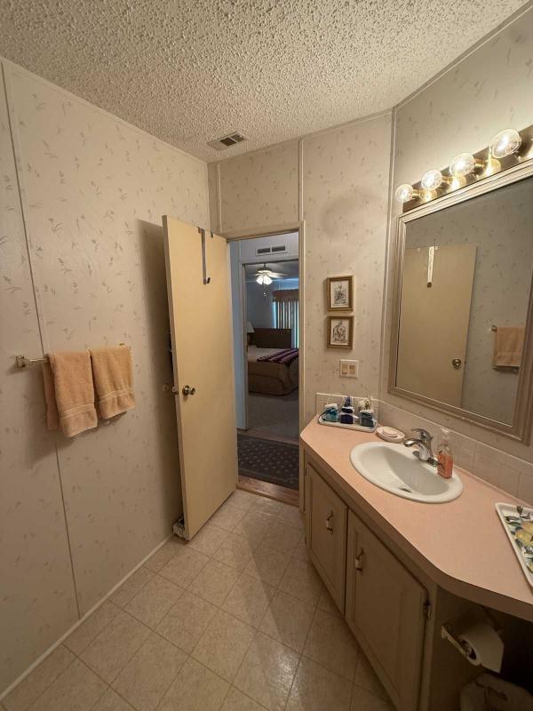 1993 Fleetwood Glenbrook Mobile Home