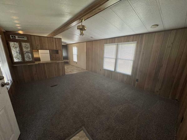 1985 Mobile Home