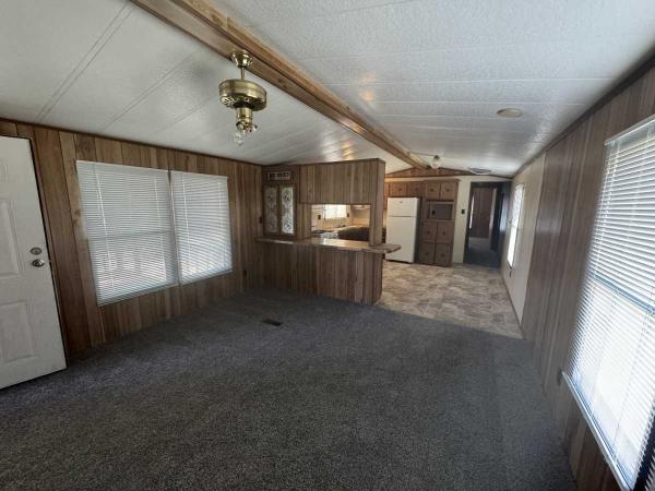 1985 Mobile Home