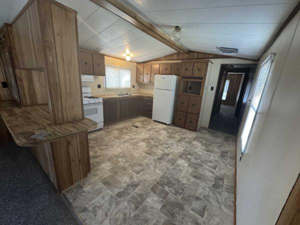 1985 Mobile Home