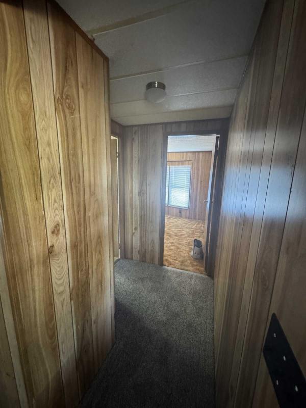 1985 Mobile Home
