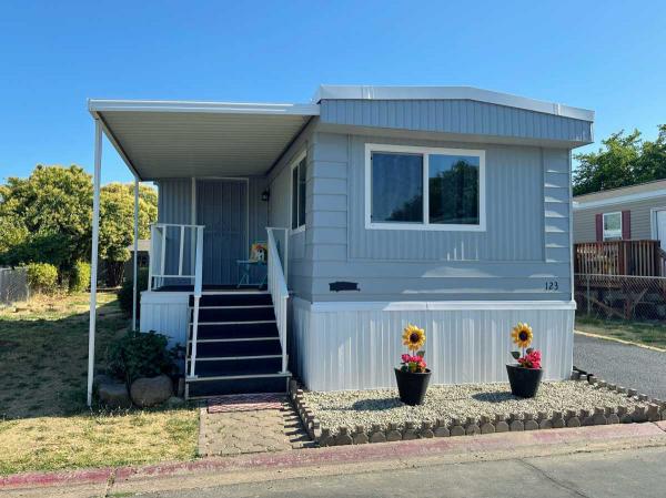 1978 Homette Mobile Home For Sale