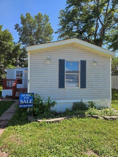 Mobile Home at 41 Village Ct. Mediapolis, IA 52637