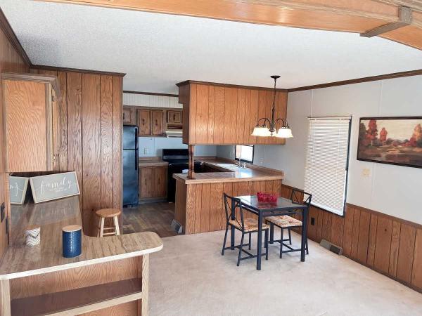 Photo 1 of 2 of home located at 516 Timber Ridge Lane Quincy, IL 62305