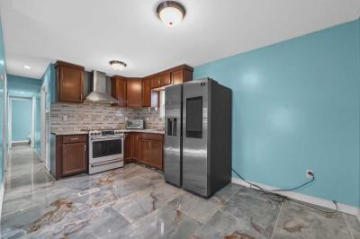Mobile Home at 21 Helen Dr Moonachie, NJ 07074