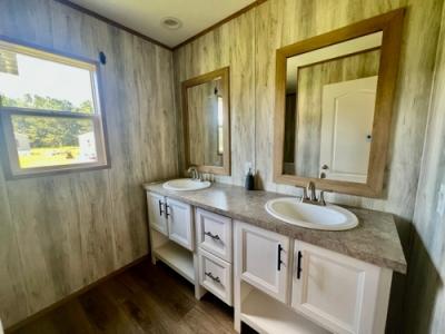 Photo 4 of 17 of home located at 790 County Road 503 Hanceville, AL 35077
