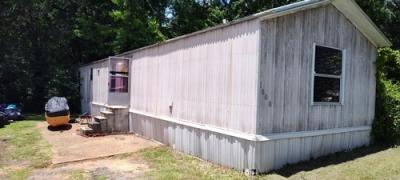 Mobile Home at 1008 Chapparal Dr Marshall, TX 75672