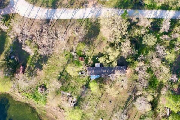 Photo 1 of 2 of home located at Palm Harbor Village 4740 North I-35 Waco, TX 76705