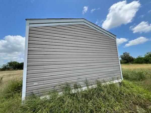 Photo 1 of 2 of home located at 39316 Perez Rd Los Fresnos, TX 78566