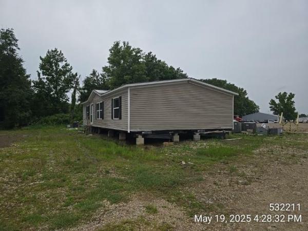 Photo 1 of 2 of home located at Mitchell's 1st Quality Homes 2500 Quality Dr Searcy, AR 72143