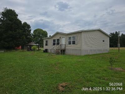 Mobile Home at 2490 Jackson 7 Rd Bradford, AR 72020