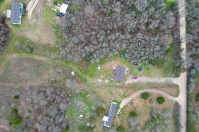 Mobile Home at 1204 Lcr 406 Groesbeck, TX 76642