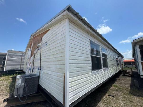 Photo 1 of 2 of home located at Greater Texas Home Center Llc 12122 Us 59 Hwy Splendora, TX 77372