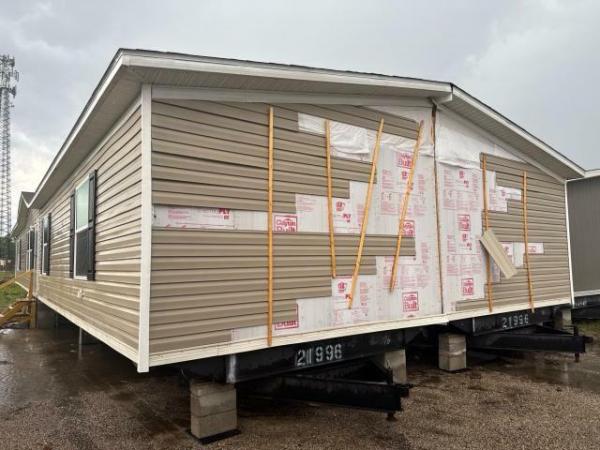 Photo 1 of 2 of home located at Greater Texas Home Center Llc 12122 Us 59 Hwy Splendora, TX 77372