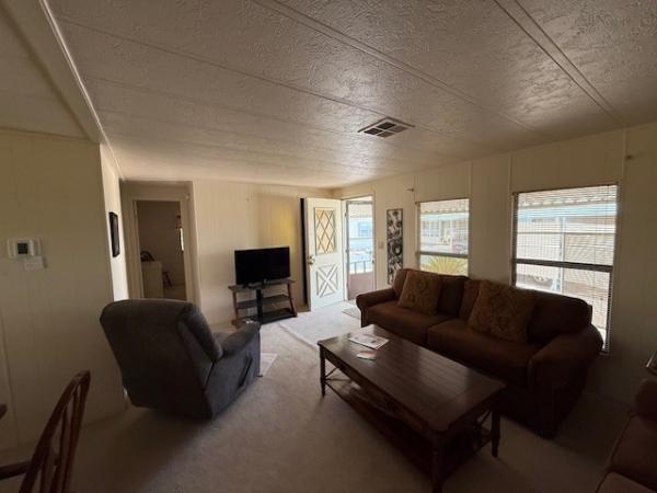 1983 Palm Harbor Manufactured Home