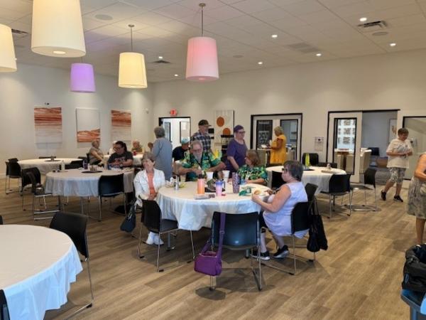 1983 Palm Harbor Manufactured Home