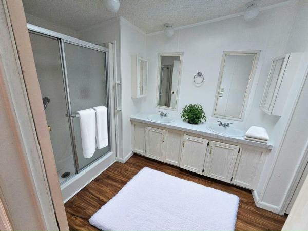 1998 Merit Manufactured Home