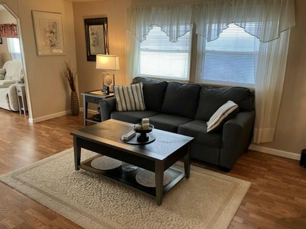 1990 Fuqua Manufactured Home