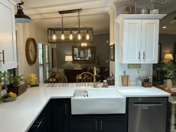 1986 HS Fuqua Manufactured Home