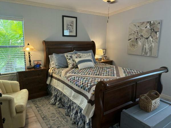 1986 HS Fuqua Manufactured Home
