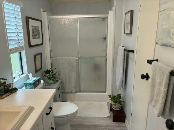 1986 HS Fuqua Manufactured Home